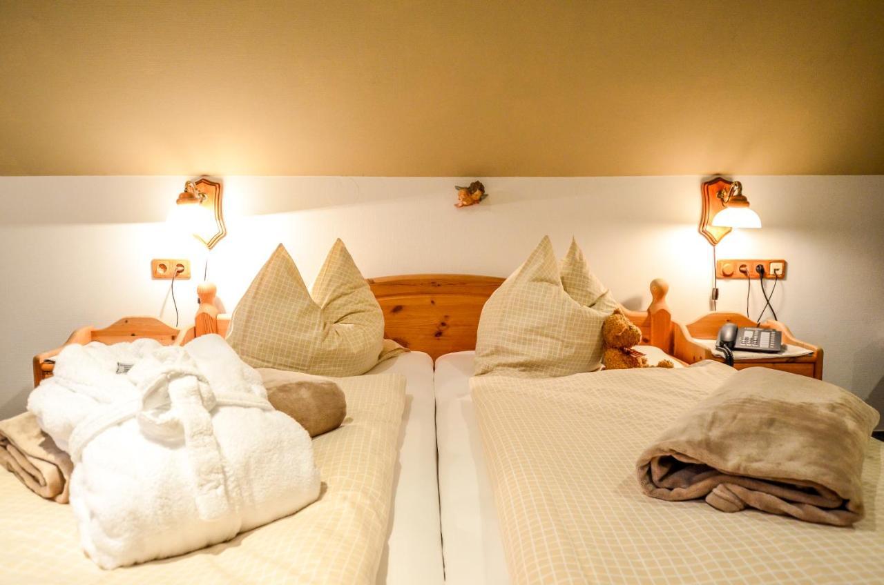 Hotel Landhaus Krombach Elkenroth Esterno foto